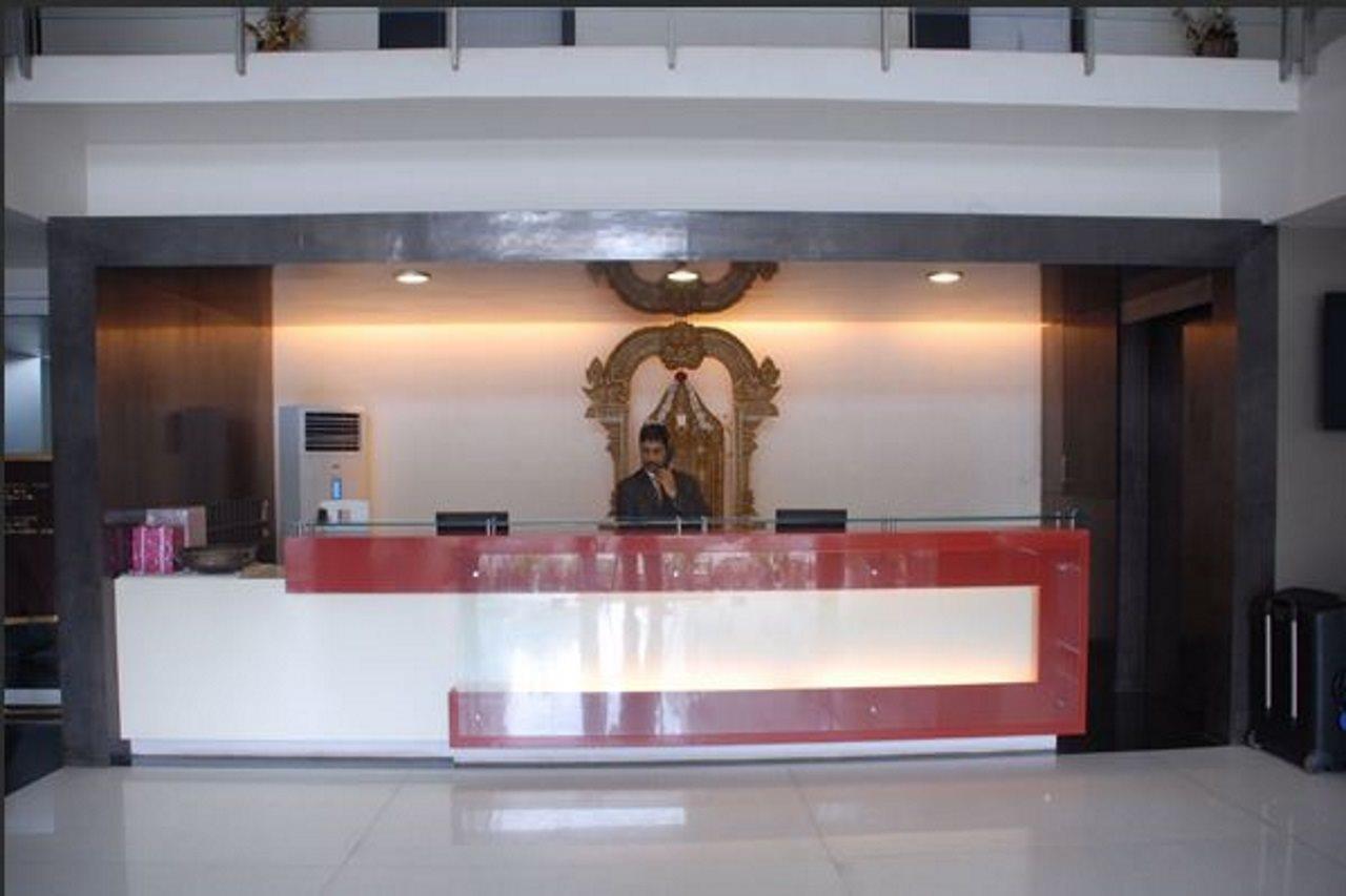 Hotel T.A.P. Gold Crest Bangalore Interior photo